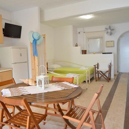 Milos Apartments Kardapis Ground Floor Klima  ภายนอก รูปภาพ
