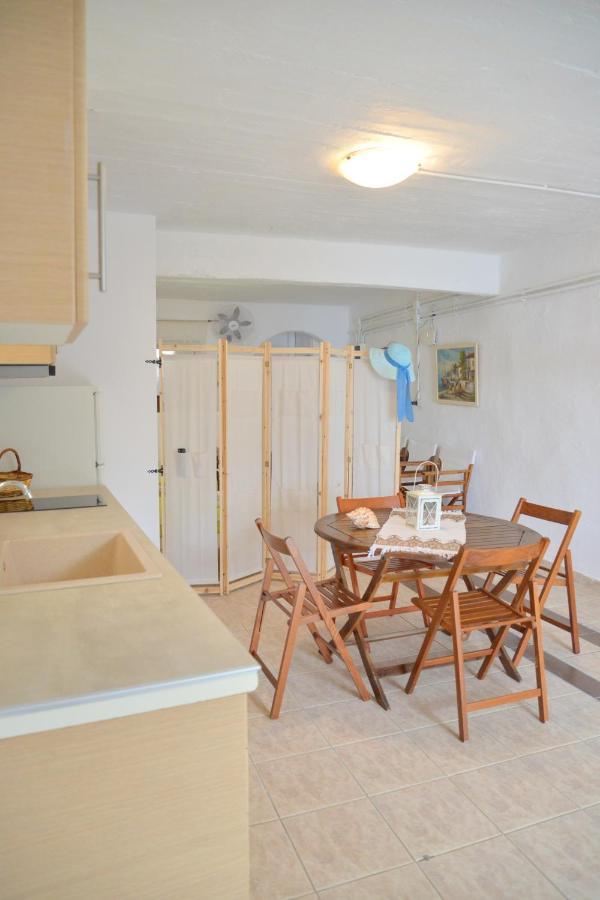 Milos Apartments Kardapis Ground Floor Klima  ภายนอก รูปภาพ